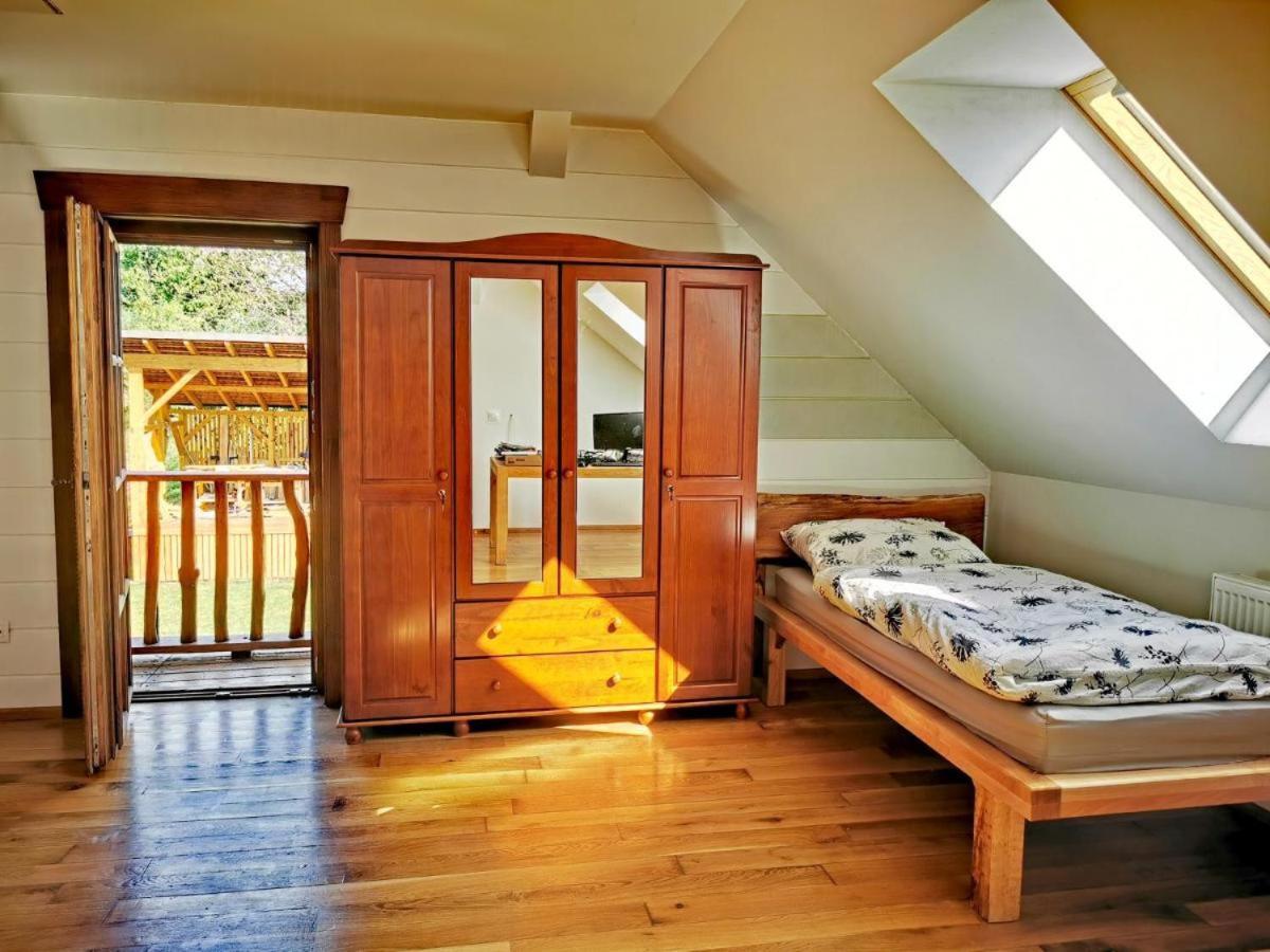 Koliba Senica Hotell Eksteriør bilde